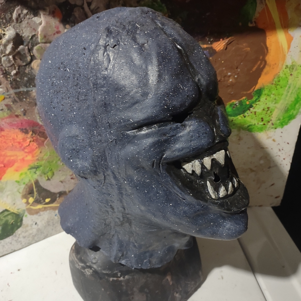 Alien - Picture 3 of 3
